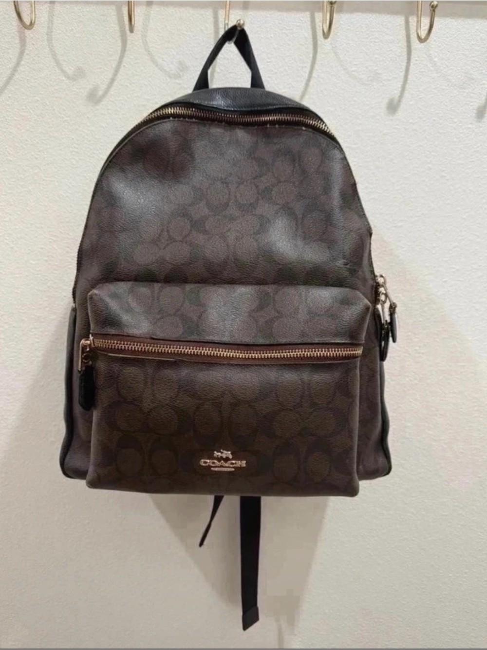 COACH Charlie Backpack - Dark Brown
Signature Canvas F58314